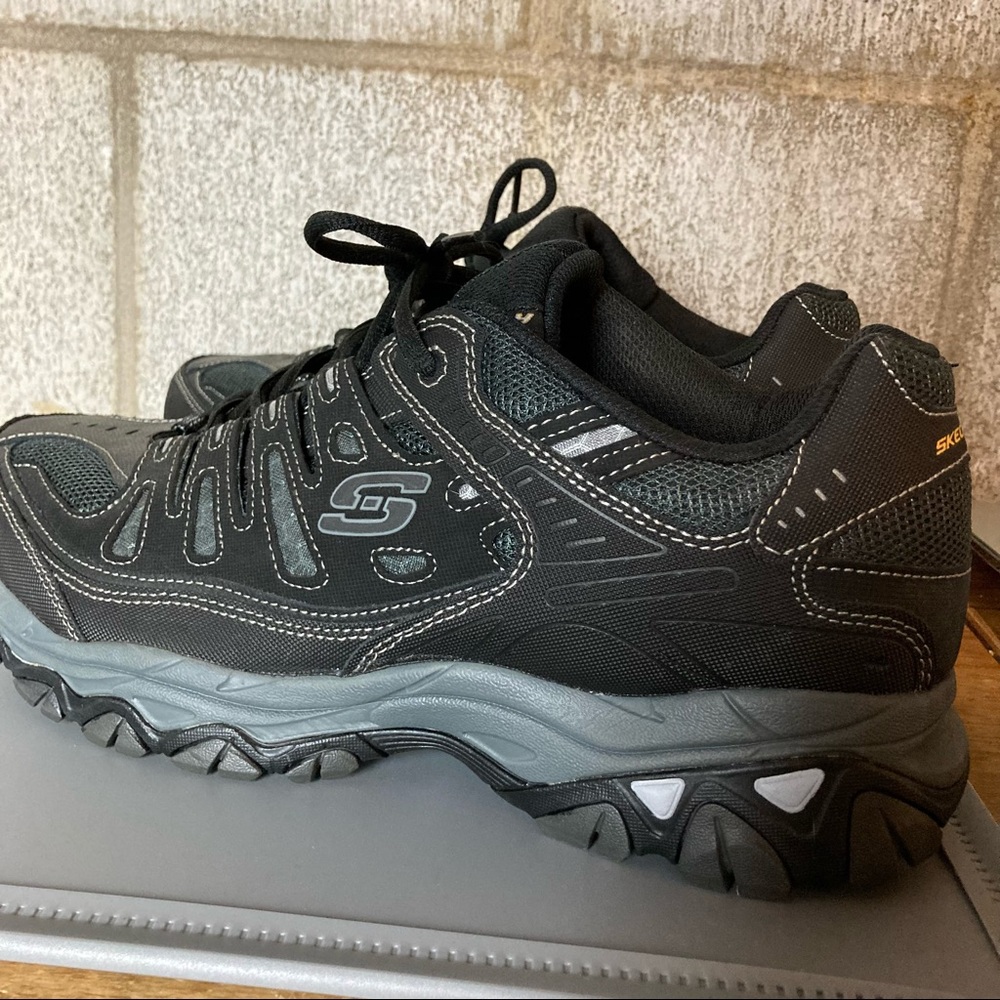 Sketchers Wide Fit Black Sneakers